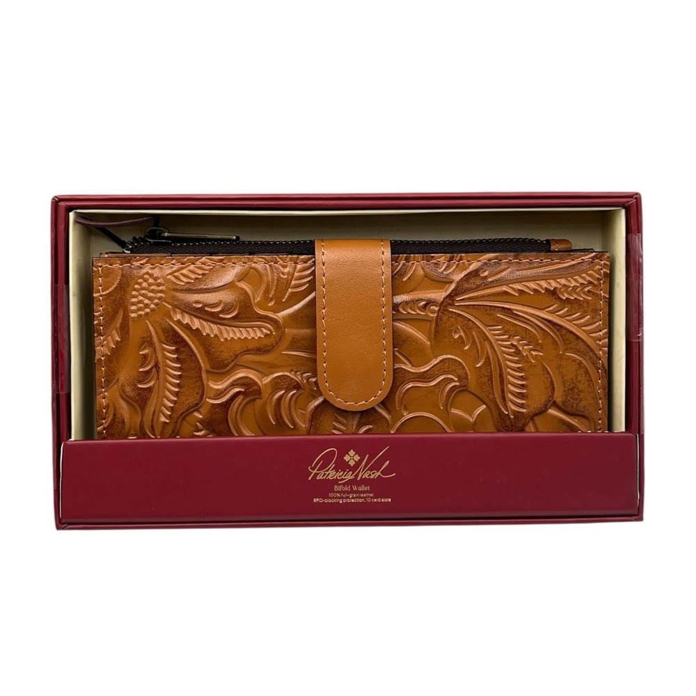 Patricia Nash Womens Nazari Tooled Leather Bifold Wallet Cognac Tan Brown RFDI
